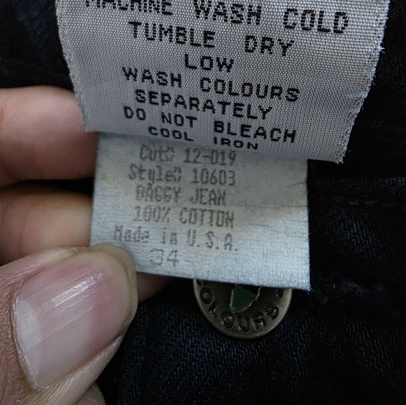 Cross Colours - Picture 5 of 6